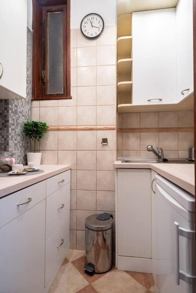 Convenient Apartment In The Heart Of Downtown 布达佩斯 外观 照片
