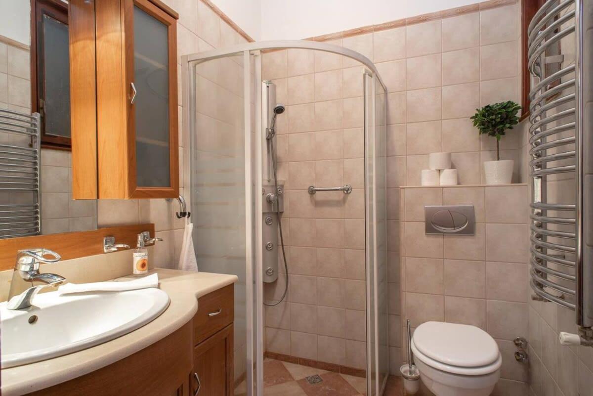 Convenient Apartment In The Heart Of Downtown 布达佩斯 外观 照片